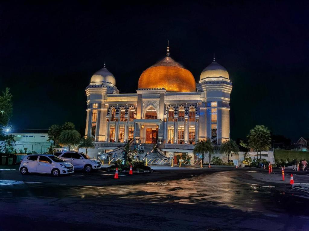 New Bali Indah Hotel Bandung Exterior photo